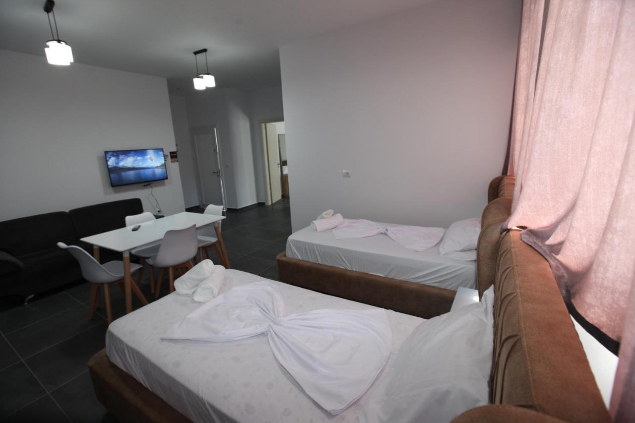 Deda Apartments ซารานเดอ ภายนอก รูปภาพ