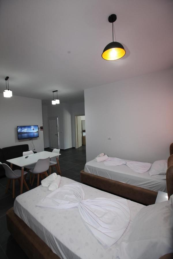 Deda Apartments ซารานเดอ ภายนอก รูปภาพ