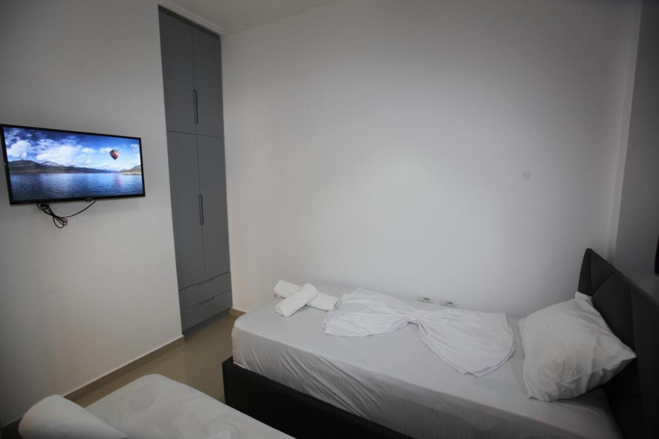 Deda Apartments ซารานเดอ ภายนอก รูปภาพ