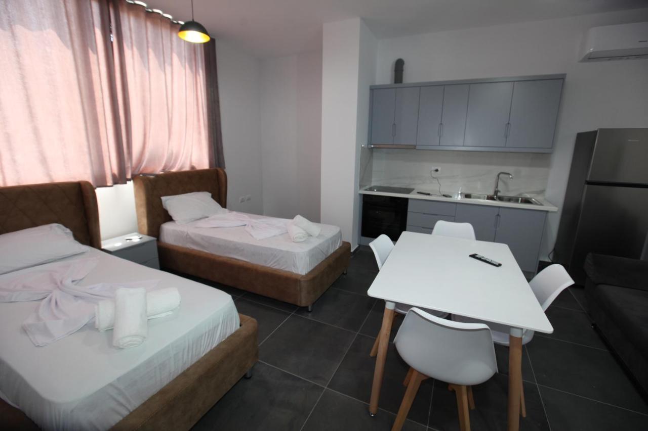 Deda Apartments ซารานเดอ ภายนอก รูปภาพ