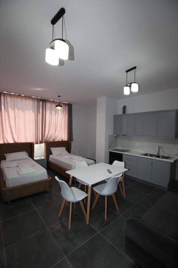 Deda Apartments ซารานเดอ ภายนอก รูปภาพ
