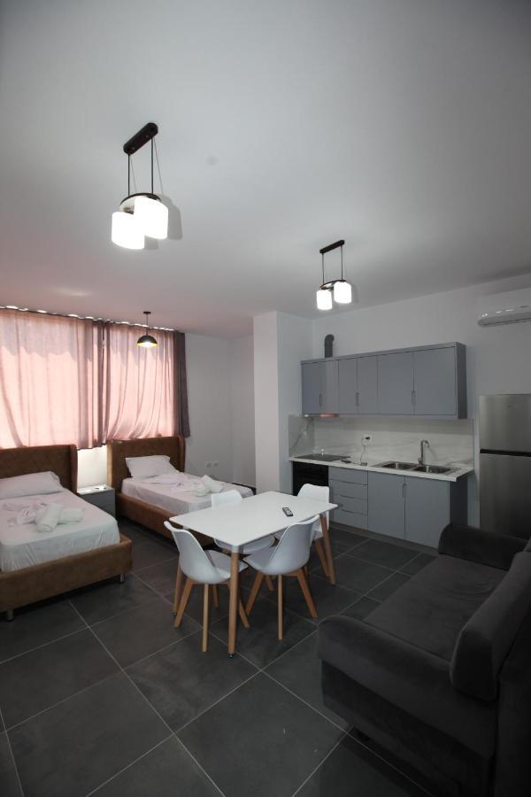 Deda Apartments ซารานเดอ ภายนอก รูปภาพ